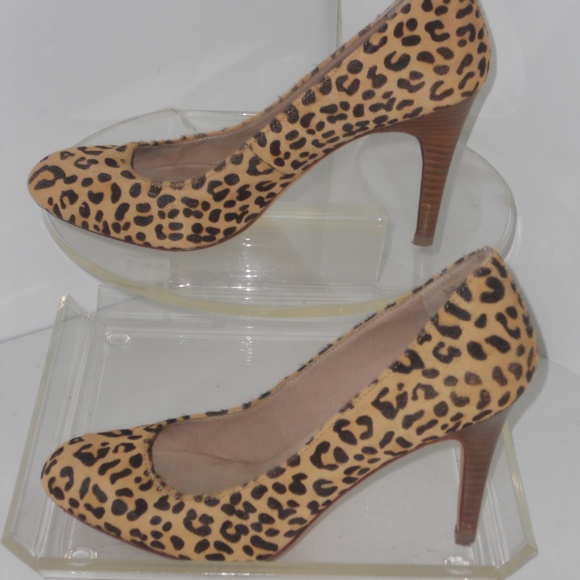 LADY CLASSIC LEATHER LEOPARD PRINT PUMPS - Picture 3 of 3